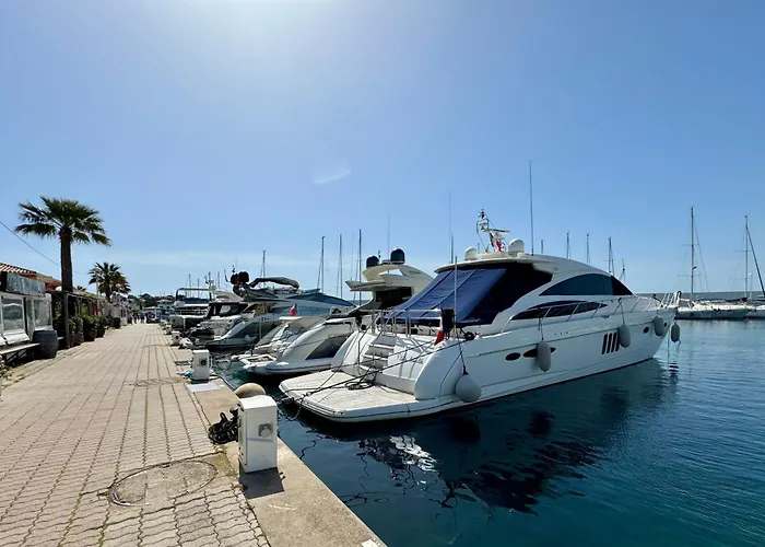 Cote D'azur Saint-raphael, Rez-jardin Renove Lägenhet Saint-Raphaël