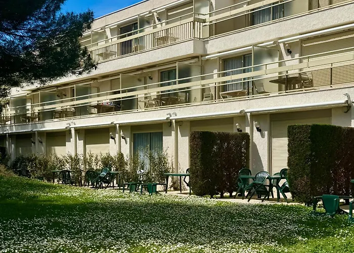 Lägenhet Cote D'azur Saint-raphael, Rez-jardin Renove