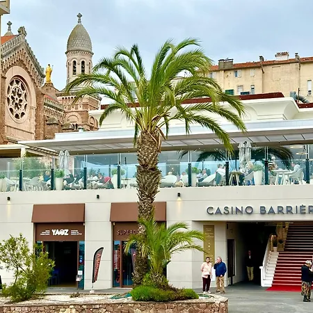 Apartamento Côte D'azur Saint-raphaël, Rez-jardin Rénové *