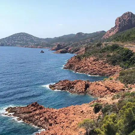 Cote D'azur Saint-raphael, Rez-jardin Renove Saint-Raphael (Var)