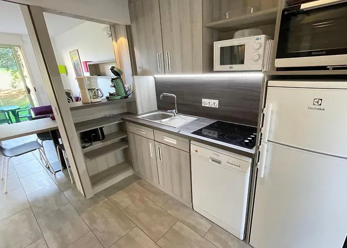 Апартаменты Cote D'azur Saint-raphael, Rez-jardin Renove